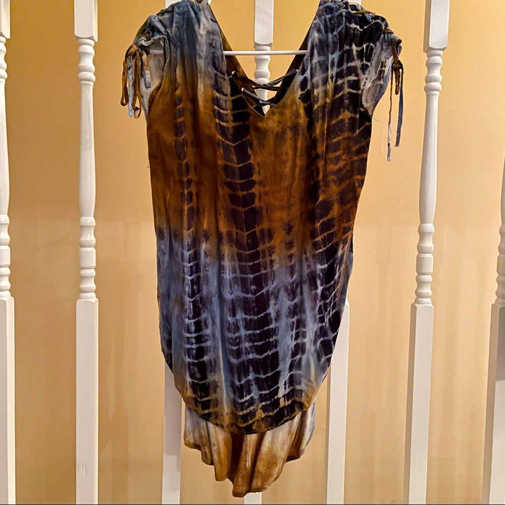 ☮️ Tie dye boho asymmetrical dress top (size small)